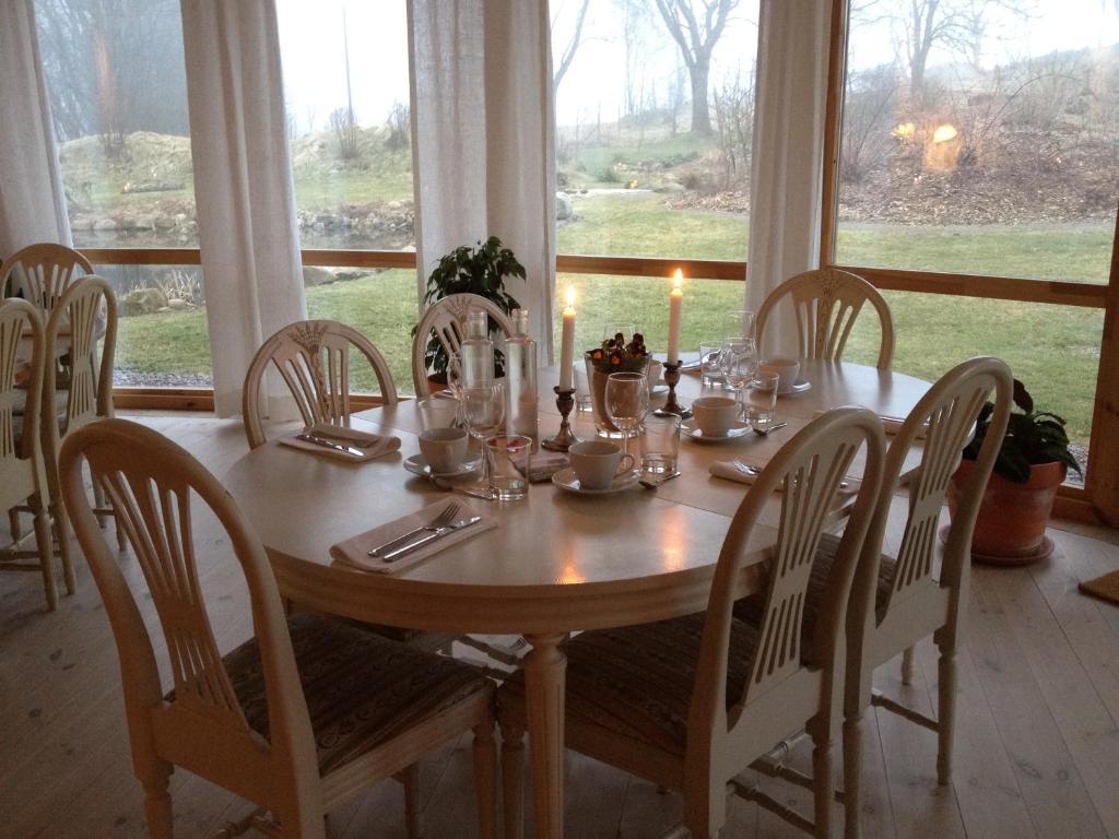 Bed and Breakfast Kontakta Liselotte Abel Vessigebro Exterior foto